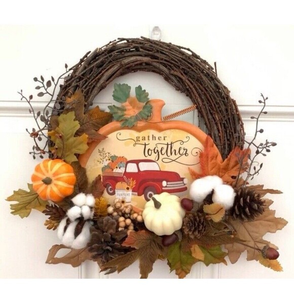 Fall Wreath, Pinecones, Berries, Acorns, Fall Leaves, Pumpkins, Autumn Wreath - Picture 3 of 11